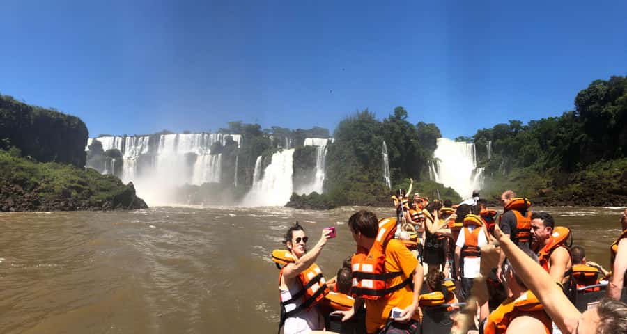 Iguazu Falls: Gran Aventura Boat and Argentinian Falls Tour - Key points to know before booking