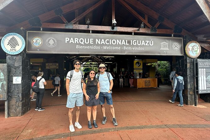 Iguazú Falls Private Full Day Tour - Lunch at El Fortín inside the park