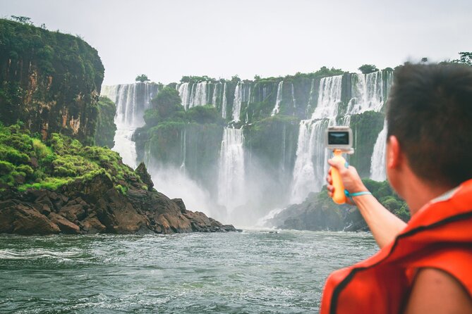 Iguazu Falls Private Tour Argentinean side with Navigation option - Why a private Argentine-side visit works so well