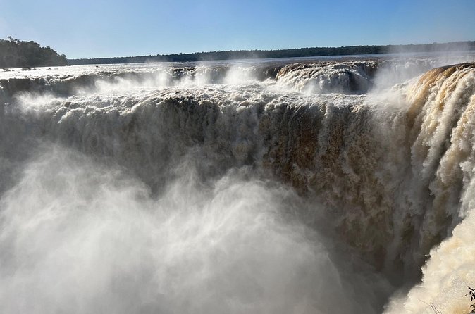 Iguazu Falls - Visit both side of the falls Brazil and Argentina - The real price: $175 plus park fees and extras
