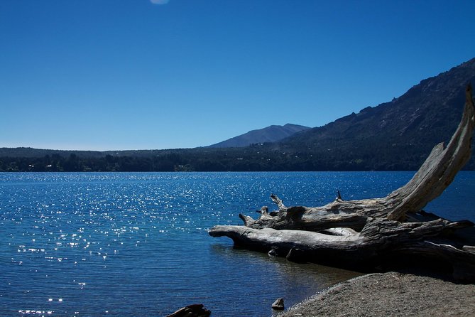 Lake Moreno or Lake Gutiérrez Kayaking - The beach stop is more than a photo break
