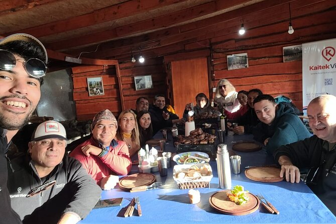Lakes 4WD Off Road with Lunch at Lake Fagnano from Ushuaia - Who should book this lake and 4WD outing?