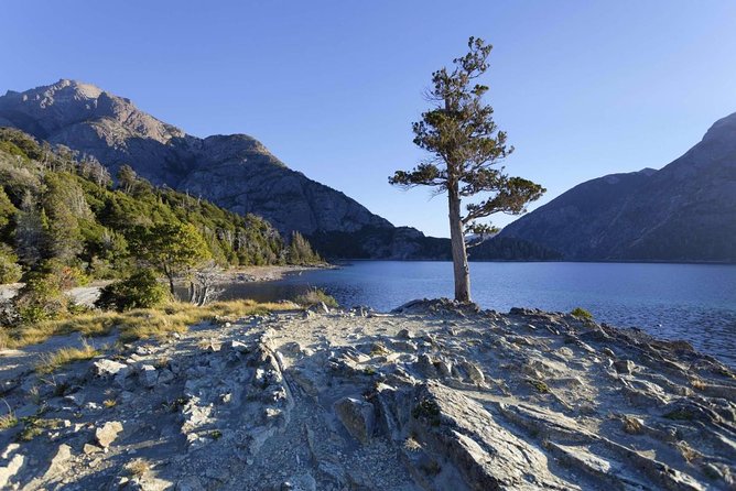 Lakes District 4x4 Full-Day Tour with Lunch from Ushuaia - Crossing Tierra Mayor Valley at 9:00 a.m.