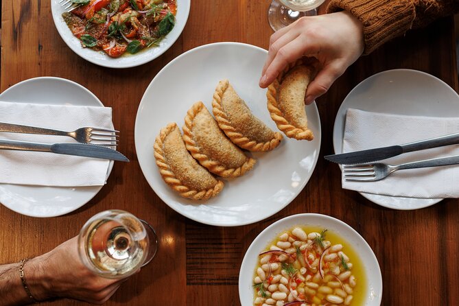 Local Foodie Adventure in Buenos Aires with Sherpa Food Tours - Small groups and the social side