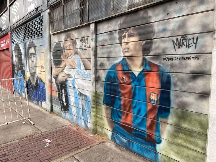 Maradona Tour: Murals, Chapel, Stadium, Museum, Casa D10S - Is $162 per person fair value?