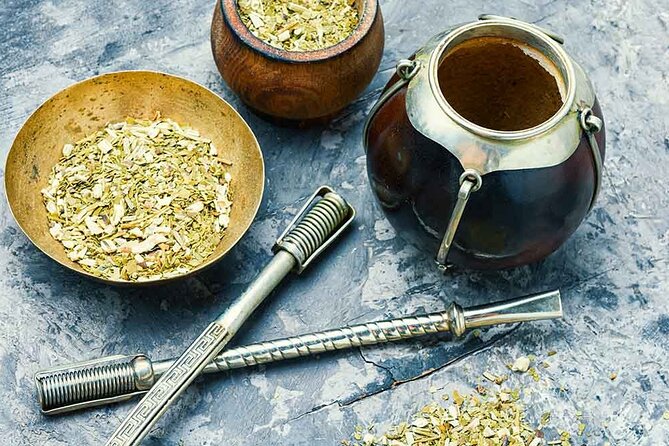 MATE tasting ceremony - (Argentina traditional tea) - Stop 3: San Carlos de Bariloche through local questions