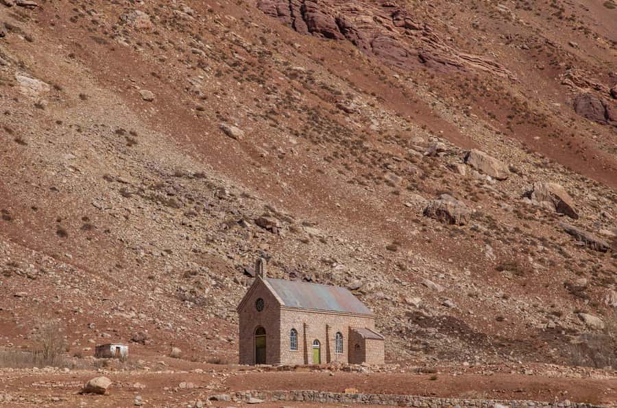 Mendoza: Aconcagua, Uspallata & Puente del Inca Day Trip - Guides, transport, and the level of comfort