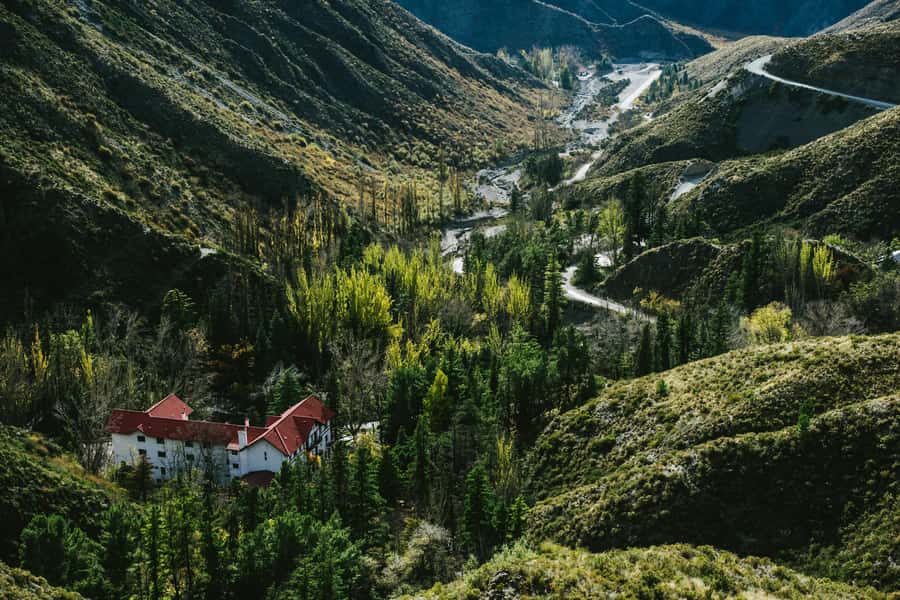 Mendoza: half day in the Andean foothills - Crossing Cacheuta’s 140-Meter Suspension Bridge