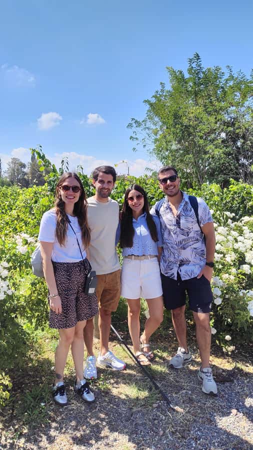 Mendoza: Top Wineries Guided Tour with Transportation - The first two wineries: learning before lunch