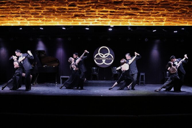 Michelangelo Tango & Folklore Show in Buenos Aires - The 9:00 PM performance: precision, music, and gaucho energy
