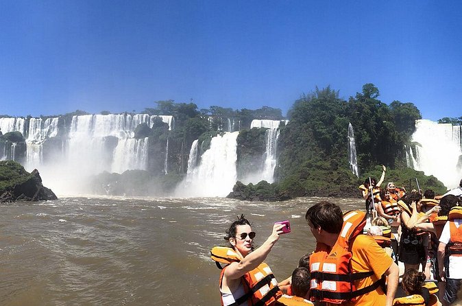 Motorboat under the waterfalls, 4x4 truck in the jungle with Argentine Falls - Who should book this full-day adventure