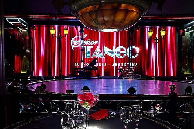 Mr. Tango VIP Dinner Show - Dinner with Argentine flavors and Mendoza wine