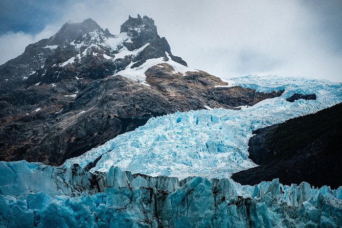 Navigation All glaciers - Punta Bandera and the first stretch across Lago Argentino