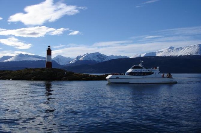 Navigation to Beagle Channel and Sea Lions Island with Transfers - Why this Beagle Channel cruise is worth your time