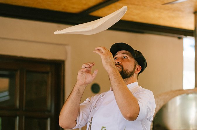 Neapolitan Pizza Class with Lunch and Winery Tour - The relaxed tone and garden setting