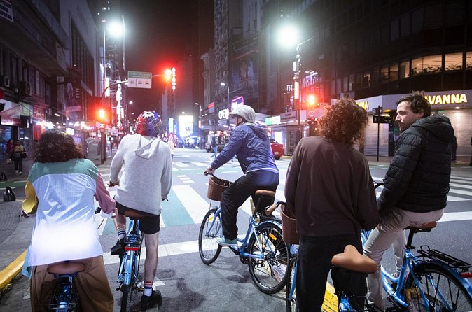 Night Bike Ride for small groups - The small-group advantage