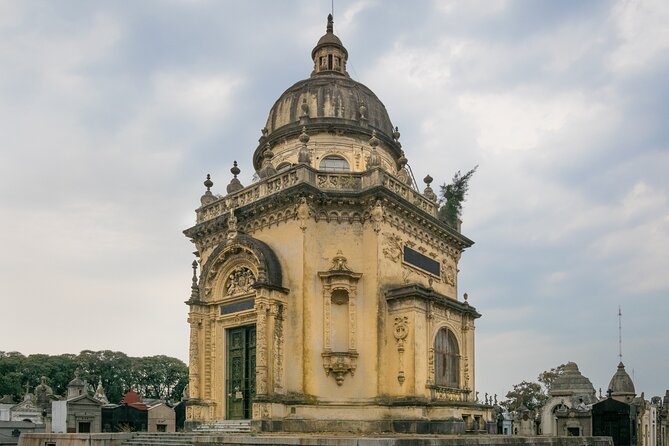 Off the Beaten Path BA Private Guided Tour - Buenos Aires Chinatown: an unexpected finish