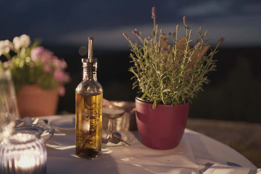 Olive Oil Factory + Wineries + Full Asado Lunch (Full Day) - Starting with olive oil at Centenario