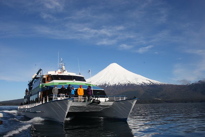 OneWay Journey: from Bariloche, Argentina to Puerto Varas, Chile - Peulla: a late lunch in a small ecological village