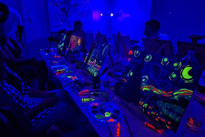 Painting My Own Starry Night at Buenos Aires FLUO - Obelisco Area - Key points at a glance