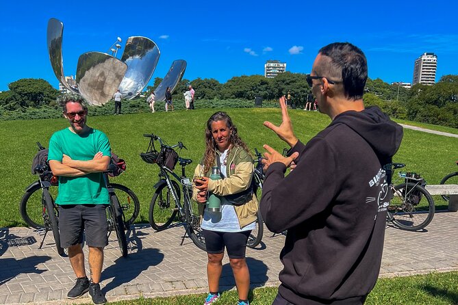 Palermo and Recoleta Private Experience by bike with Local Host - Palermo Chico and its quiet upper-class past