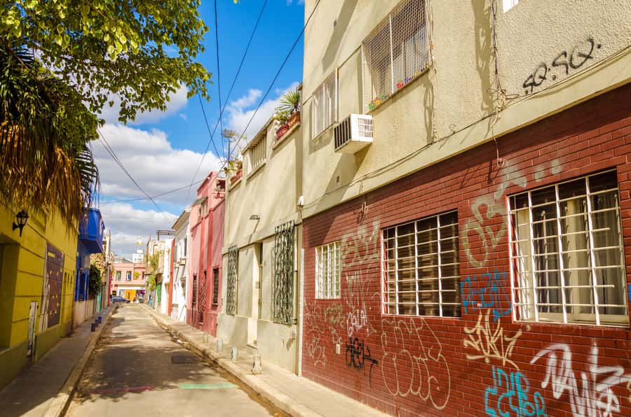 Palermo: Graffiti and Street Art Guided Tour in English - What the $13 price really gives you
