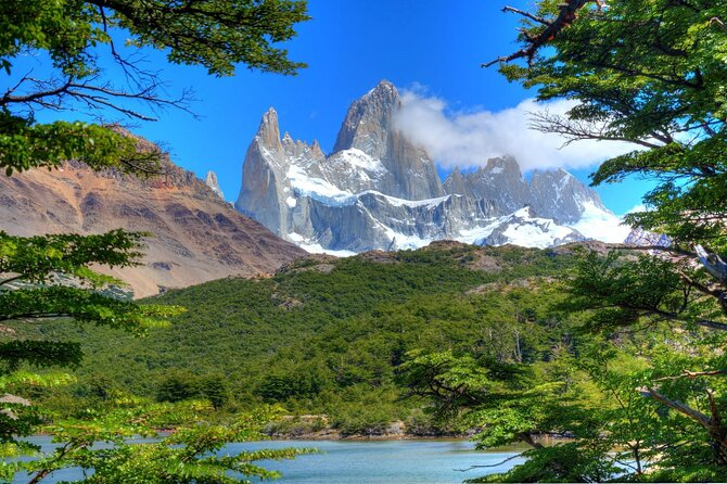 Patagonia 3 days: private tour Perito Moreno Glacier and El Chaltén - Laguna Capri and the most demanding schedule