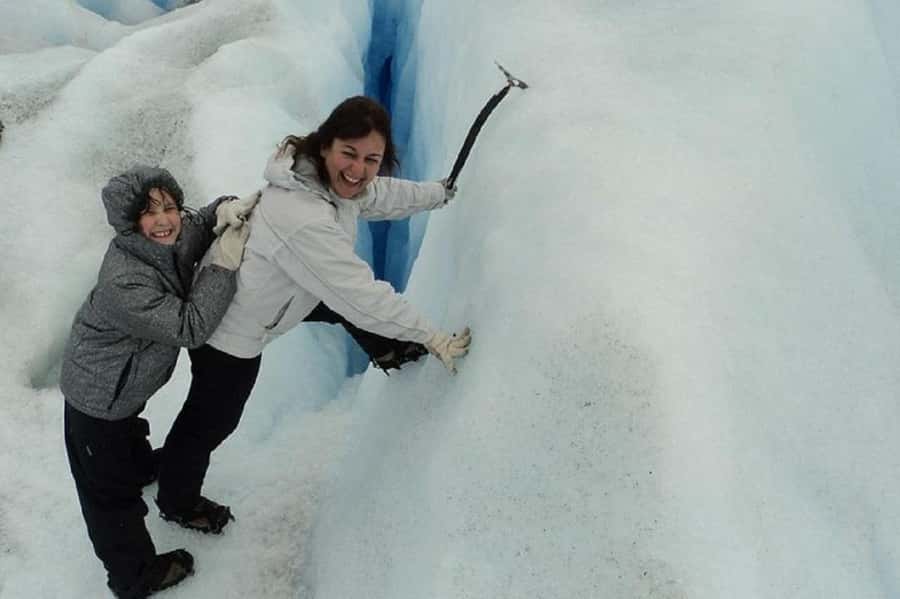 Perito Moreno Full Day Minitrekking with Transfer & Walkways - Starting in El Calafate and heading into the park