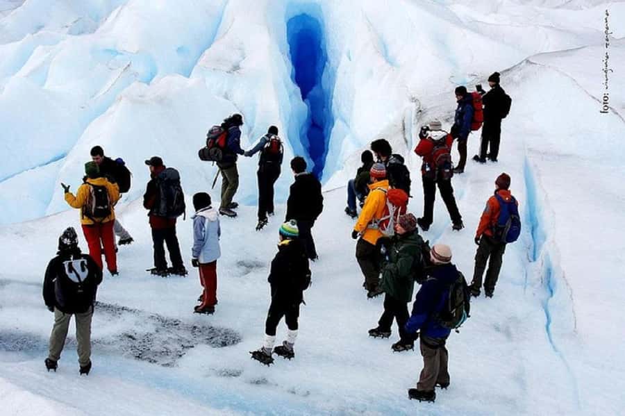 Perito Moreno Full Day Minitrekking with Transfer & Walkways - Entering Los Glaciares National Park