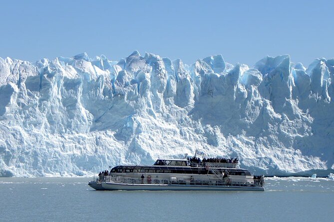 Perito Moreno Glacier Experience with Boat Navigation !! - The seven-hour schedule and hotel pickup