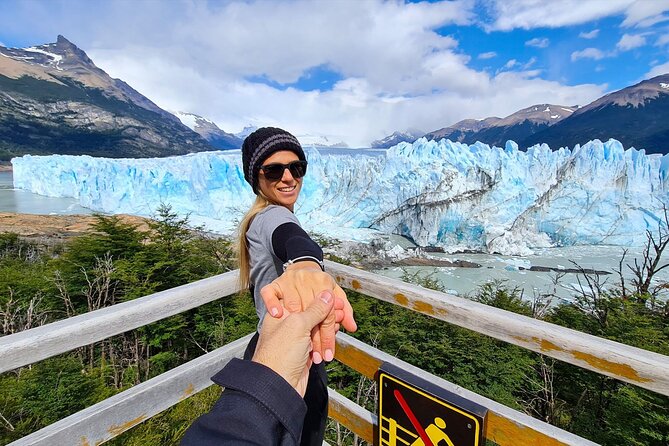 Perito Moreno Glacier Experience with Boat Navigation !! - Four hours among the pasarelas