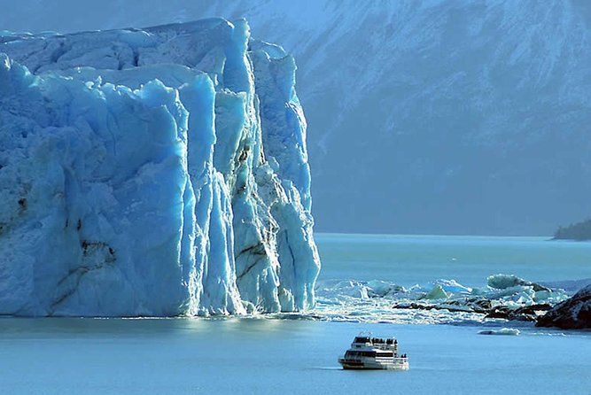 Perito Moreno Glacier with Navigation from El Calafate - Four kilometers of boardwalks above Perito Moreno Glacier