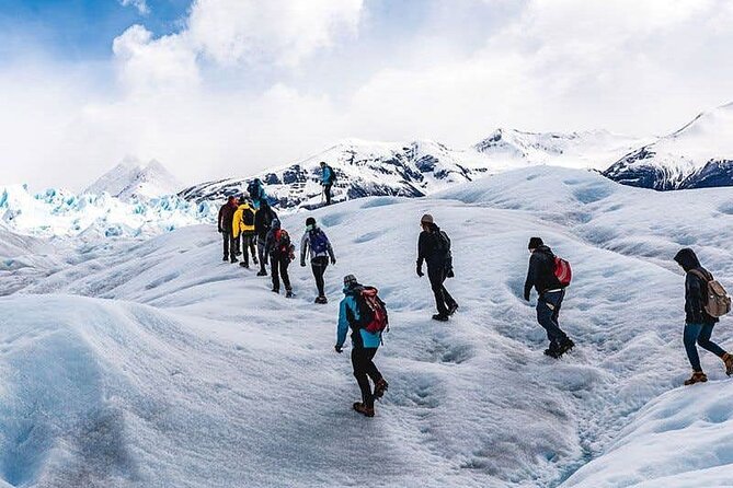 Perito Moreno Ice hike & walkways from El Calafate - Minitrekking - Leaving El Calafate for Puerto Bajo Las Sombras