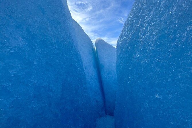 Perito Moreno Private Driver Service From Calafate - Comfort in the vehicle, and what you need to bring