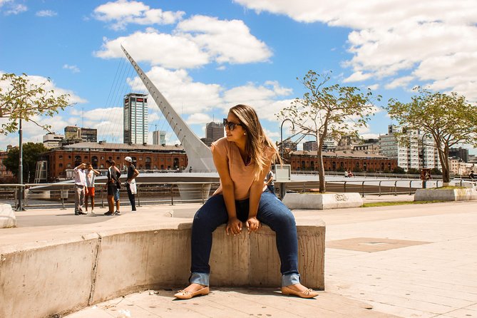 Photo Session in Buenos Aires - Puerto Madero and the Sunset at Puente de la Mujer