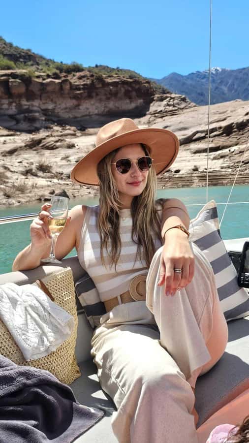 Potrerillos Lake Sailing Tour with Wine and Cheese - Weather can make or break the day