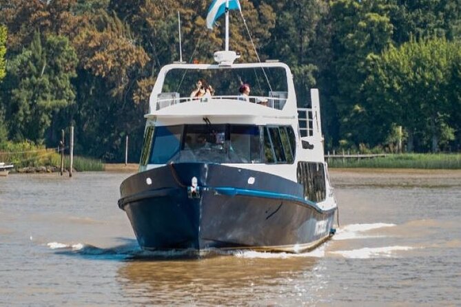 Premium Audio Guided Navigation to Tiger roundtrip - Leaving Puerto Madero on the Río de la Plata