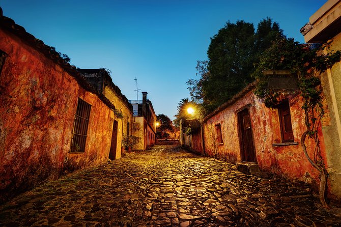 Premium Day Tour to Colonia del Sacramento - Key points at a glance