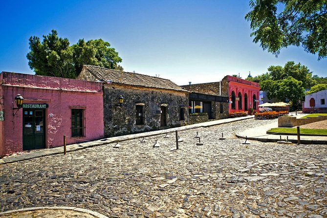 Premium Day Trip to Colonia del Sacramento - Why Colonia makes a good Buenos Aires escape
