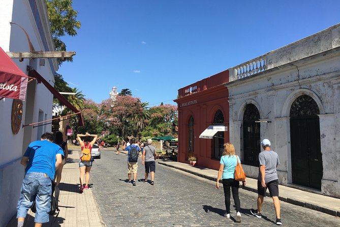 Premium Day Trip to Colonia del Sacramento - The 7:00 am start and ferry crossing