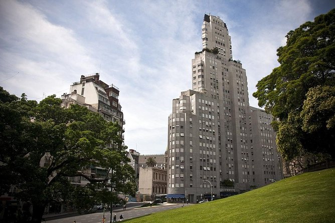 Private Architecture and Palaces Tour in Buenos Aires - Why this private format works in Buenos Aires