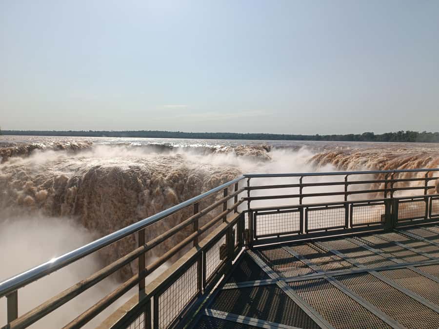 PRIVATE - Argentina Falls and Brazil Falls in 2 days - Timing, fitness, and practical comfort