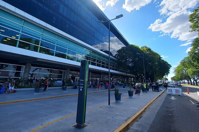 Private Car Service Between Buenos Aires Airports EZE ↔ AEP - Key points to know before booking