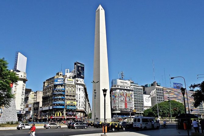 Private City Tour In Buenos Aires With Transfer EZE Airport Cruise Port Or Hotel - La Boca and Caminito in 35 minutes