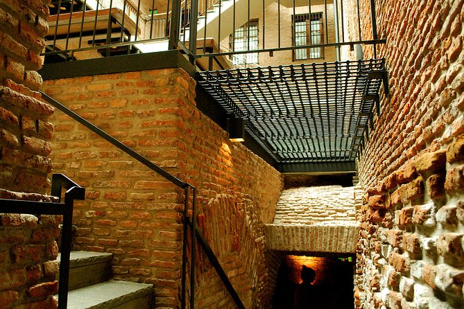 Private City Tour Including The Old Underground Tunnels of Buenos Aires - Why this makes a good first look at Buenos Aires