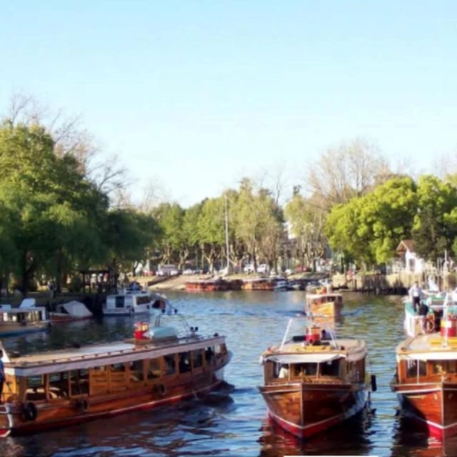 Private City Tour of Buenos Aires + Tigre Delta - Puerto Madero and the Puente de la Mujer