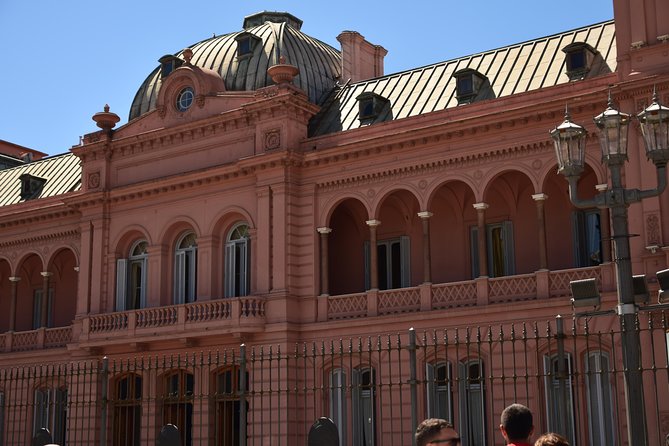 Private City Tour & Transfer to the International Airport - A Quick Opera House View Before the Airport