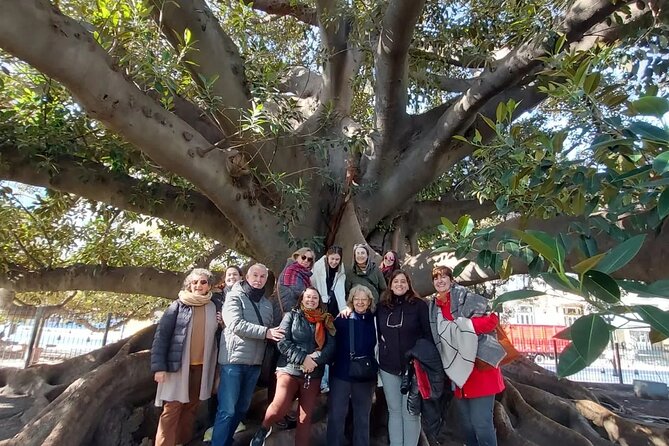 Private Classic 4 hour City Tour with Historical sites - Plaza de Mayo, the civic heart of the route