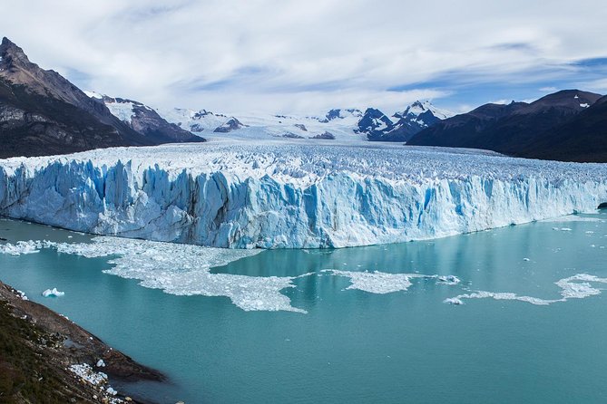 Private Full-Day Perito Moreno with Airfare from Buenos Aires - Adding the Safari Náutico boat ride