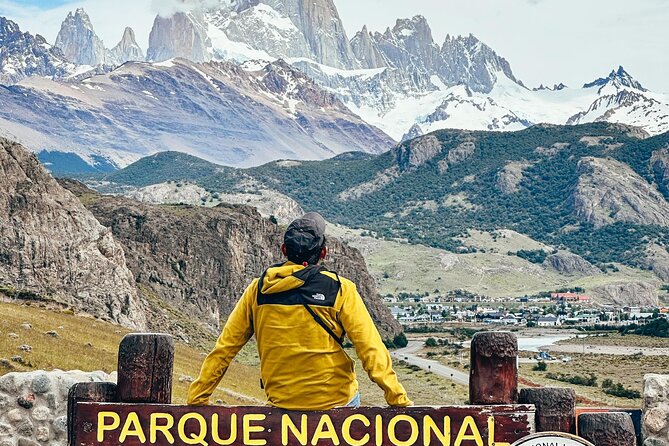 Private Full Day Tour from El Calafate to El Chaltén - Leaving El Calafate for the Patagonian steppe